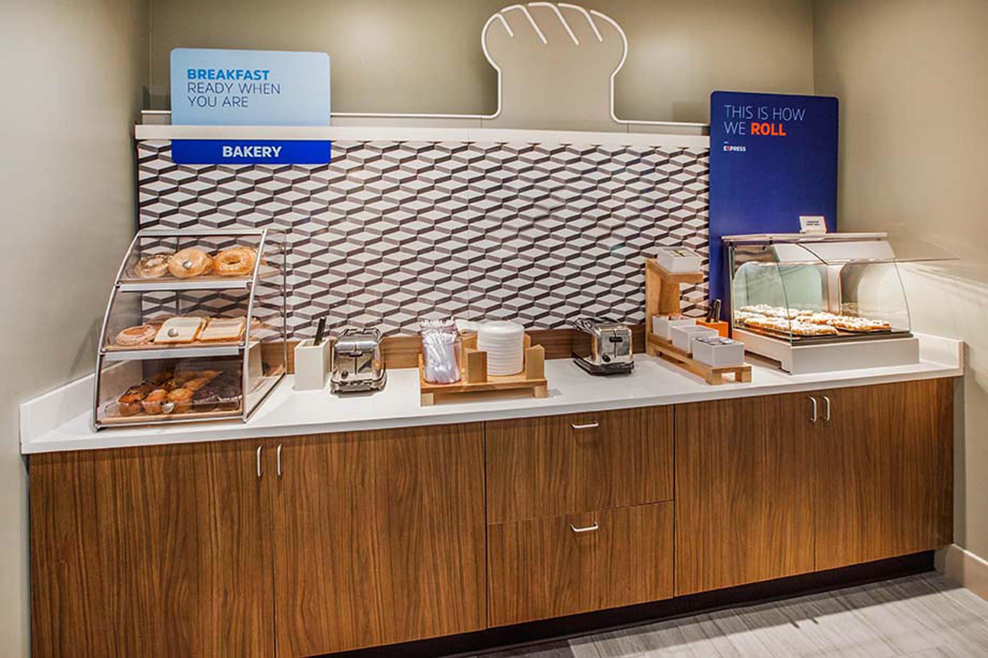 Holiday Inn Express Hotel & Suites Boston - Marlboro By Ihg Hudson Kültér fotó