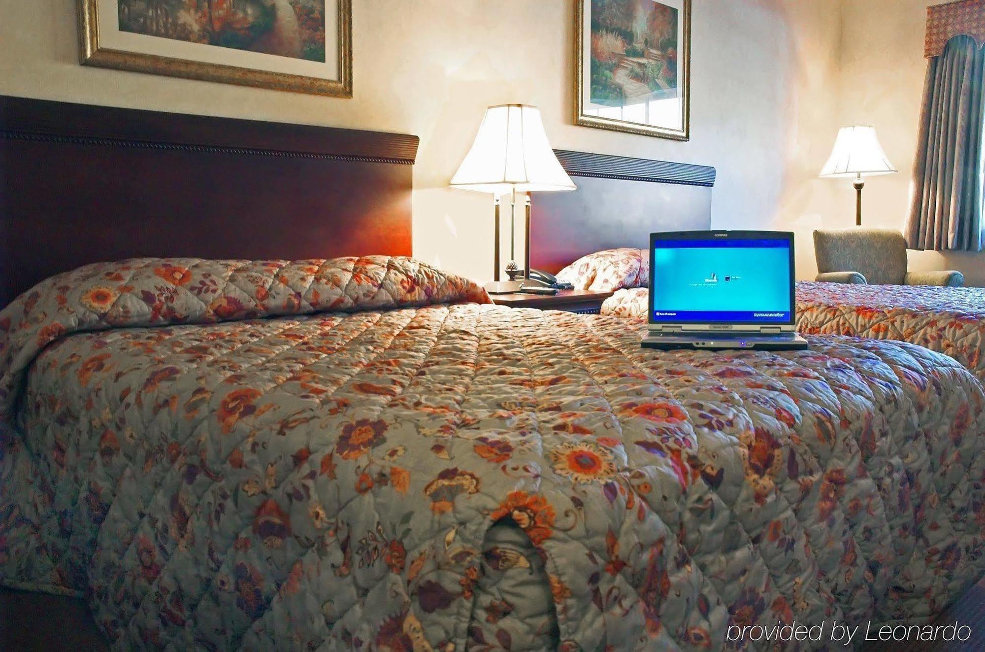 Holiday Inn Express Hotel & Suites Boston - Marlboro By Ihg Hudson Kültér fotó